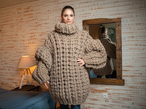 6 Kilograms Huge Hand Knit Wool Sweater Made of 100 % Soft Wool T1101 -   Canada