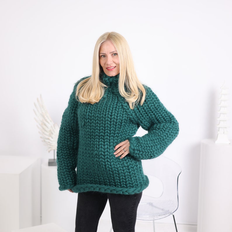 Green CHUNKY KNIT SWEATER, bulky sweater, Giant knit sweater, Chunky Knit Sweaters, super chunky sweater, Merino chunky sweater T1627 image 1