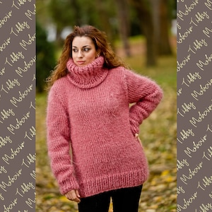 Pink Mohair Sweater, Turtleneck Sweater, Hand Knitted Sweater, T neck Jumper, Oversized Sweater Mohair Fetish, Chunky Fluffy Sweater T206