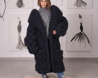 25-Strand Mohair Cardigan with Oversized Collar and Honeycomb Knit Coat T2073