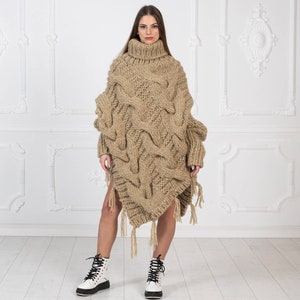 Big Eco beige woolen poncho , Cable knit wool poncho , Oversized Wooly Poncho in Beige Color , Chunky knit body cover T965W