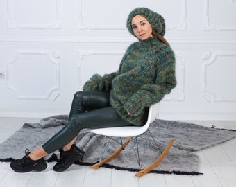 6 STRANDS Green Melange Mohair Sweater,  Mega thick and fuzzy hand knitted mohair jumper  by Tiffy Mohair T980W