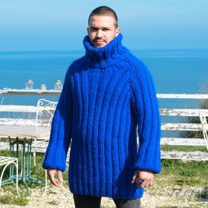 Ribbed Blue Wool Sweater, Hand Knit Woolen Pullover T663