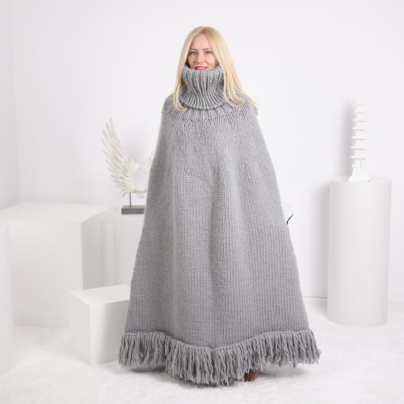 Chill wool Pancho main image 1