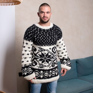Icelandic Sweater - Handmade with 100% Pure Soft Wool, Norwegian style sweater T819