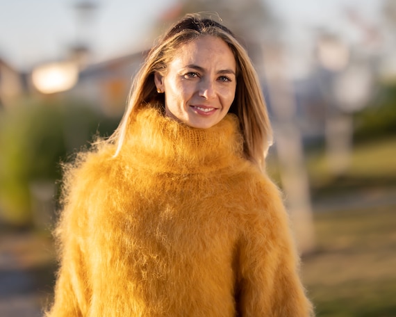 Mustard fluffy jumper top