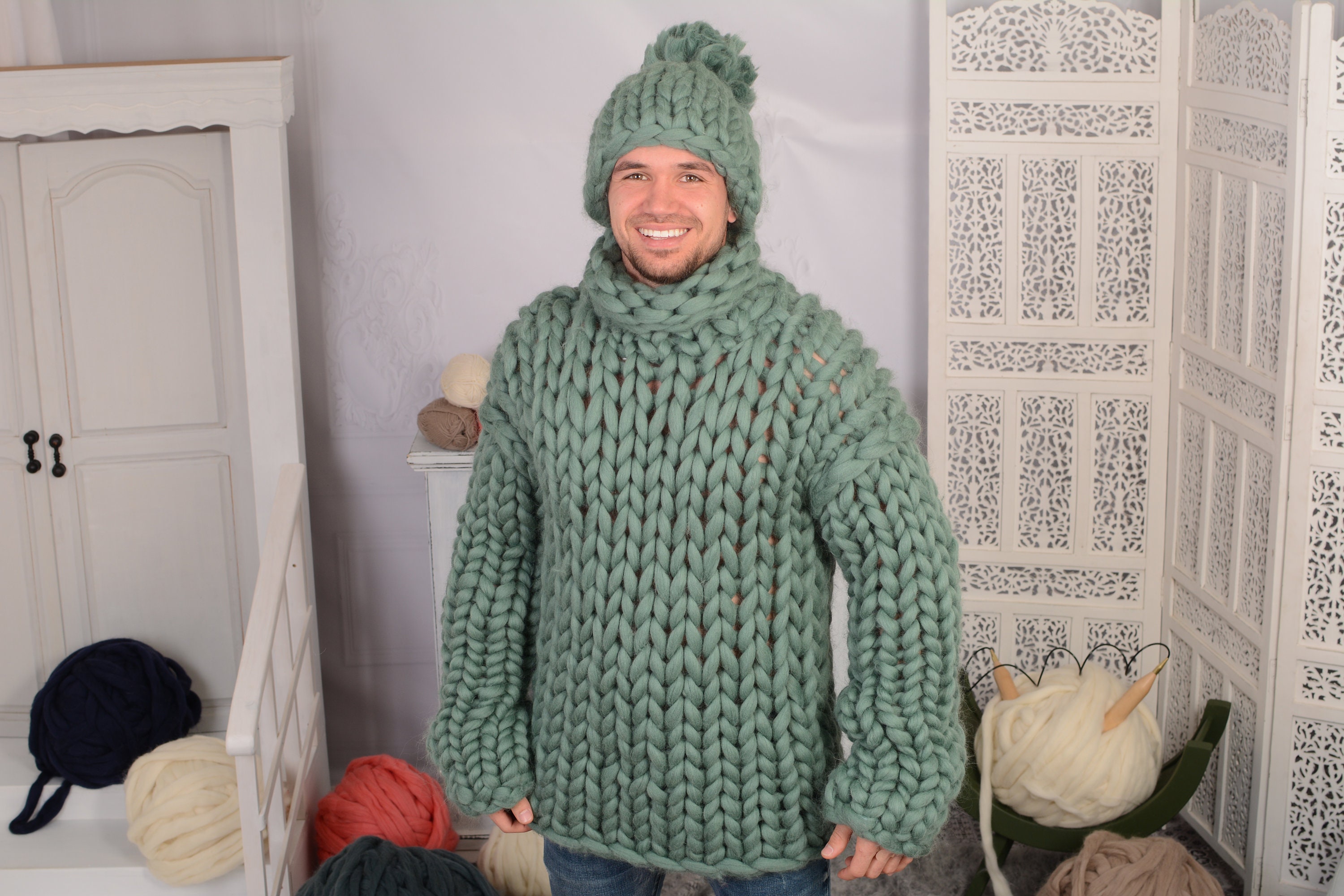 thick knit sweater mens
