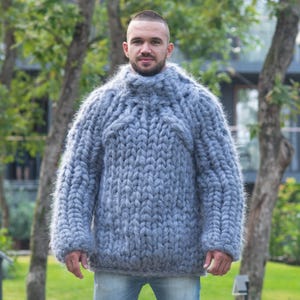 Flauschiger 40-fädiger Mohairpullover - Extra Dicker Handgestrickter Grauer Pullover T880M