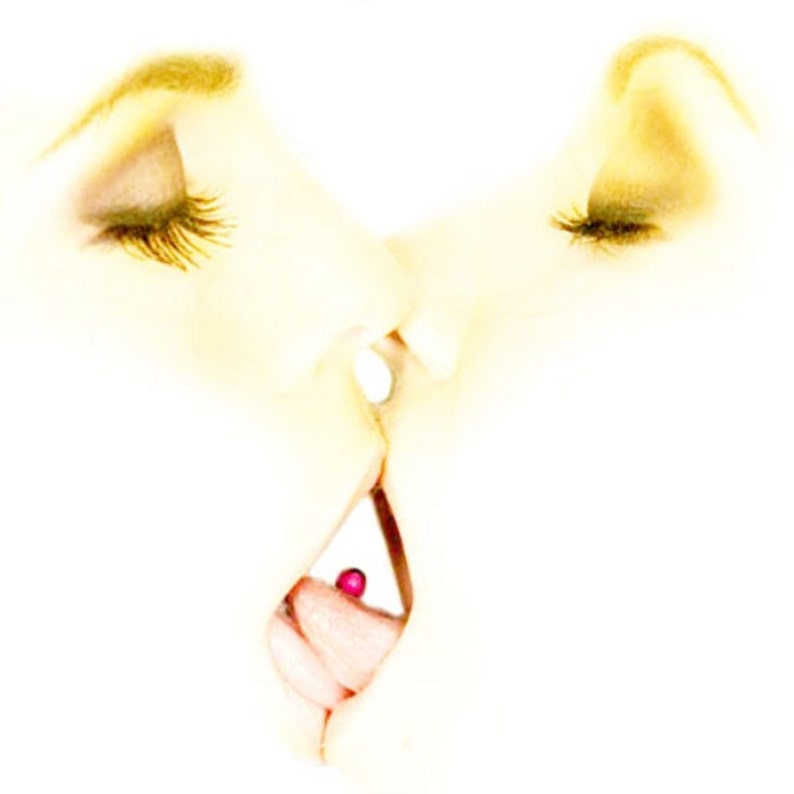 Inconnu Collection -two Girls Kissing -24" X 24" Canvas Poster - Etsy