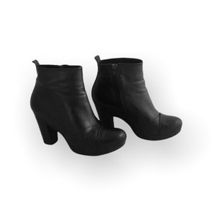 black high heel ankle boots / black ankle boots with heels / black rock ankle boots / black gothic shoes /