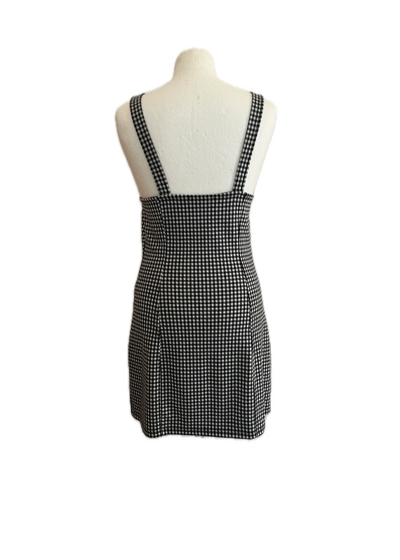 Robe à carreaux noirs et blancs Robe chasuble à carreaux noirs