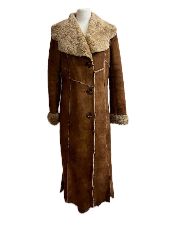 Long suede coat top with fur lining