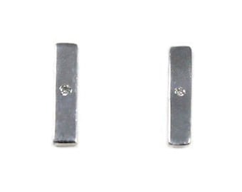 Vintage sterling silver bar earrings, clear stone, simple silver, minimalist, modernist, rectangle earrings, pierced ears, long earrings