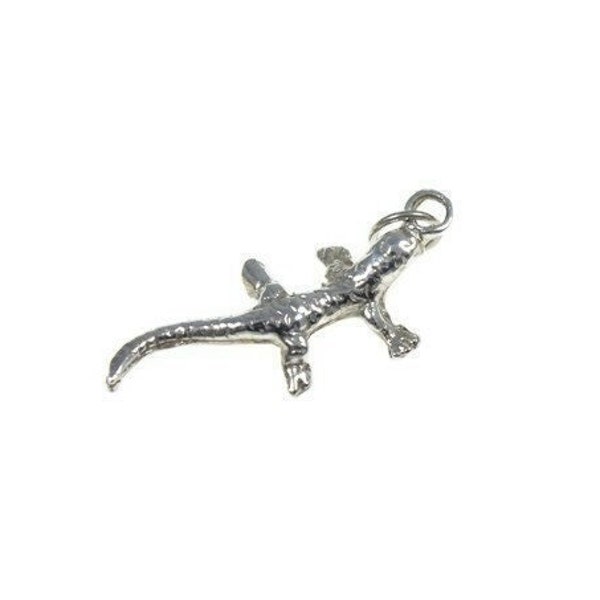 Vintage silver lizard charm, lizard pendant, gecko charm, sterling silver, bracelet charm, reptile charm, gecko pendant, silver gecko