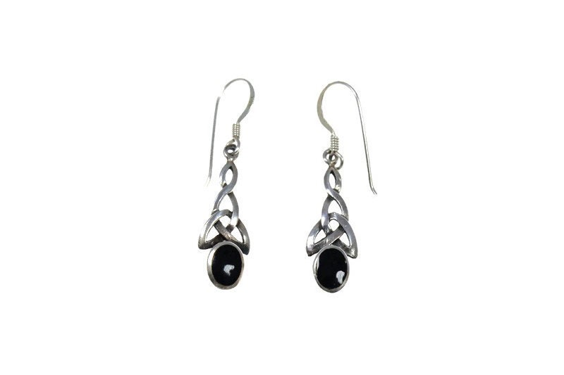 Vintage sterling silver Celtic earrings, oval onyx stone, Celtic knot, Celtic drop, Scottish silver ear rings, Scotland, black stone Vintage sterling silver Celtic earrings, oval onyx stone, Celtic knot, Celtic drop, Scottish silver ear rings, Scotland, black stone