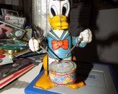 Antique 1950 39 s Line Mar Marx Tin Litho Wind Up Toy of Disney 39 s Donald Duck Display Piece See Pics