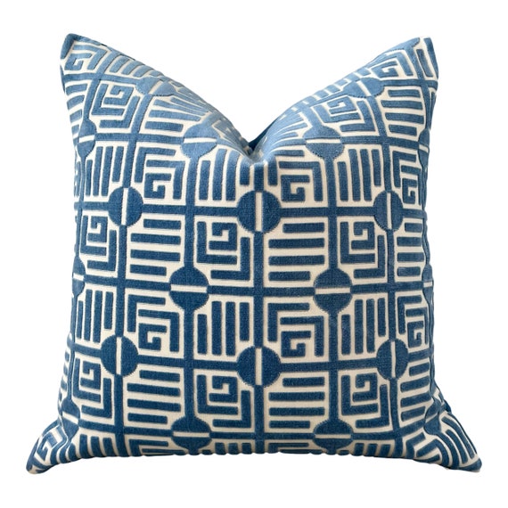 Designer top velvet pillows