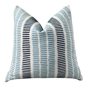 Outdoor/ Indoor Top Sail Striped Pillow in Sky and Marine. Designer Decorative Cushions, Sunbrella High End Outdoor Pillow Cover Blue