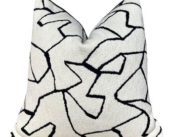 Donghia Barkcloth Weave Pillow - Noir, Modern Abstract Boucle Cushions, White Black Soft Pillow Cover