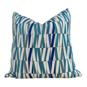 Sunbrella Outdoor Indoor Geometric Pillow  in Aqua. Lumbar Outdoor Pillow in Blue and Teal, Geometric Outdoor Pillows Aqua Blue, Green