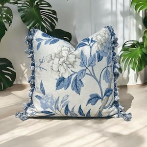 Chinoiserie Blue and White Floral Pillow with Tassel Trim, Emperors Garden Designer Cushion, Luxury Accent Pillows, Decorative Cushion Cover