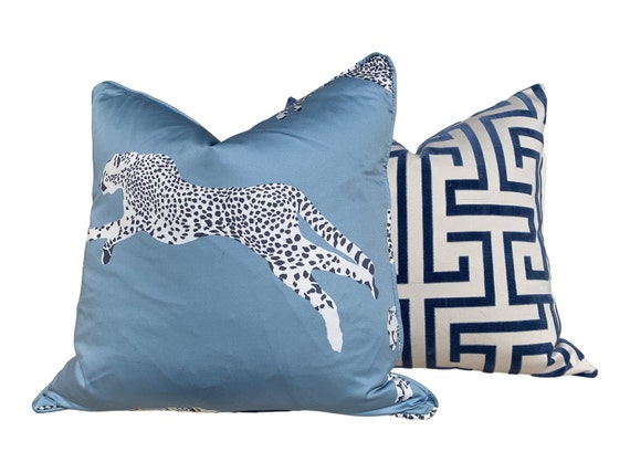 Cheetah print decorative pillows discount