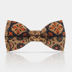 Unique Cork Bowtie - Wood Bowtie - Natural Bowtie - Wedding Bowtie - Wooden Accessory - Custom Bowtie - Rustic Bowtie - Eco-friendly Bowtie