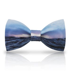 Sea Bowtie - Scenery bowtie - Nautical Bowtie - Blue bowtie - Sapphire Blue Bowtie - Ocean-Inspired Bowtie - Beach Wedding Accessory