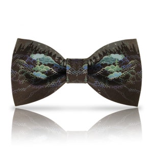 Ukiyoe Bowtie - Forest bowtie - Green Bowtie- Art Bow tie - Japanese style