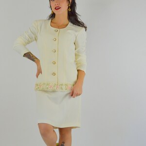 1980 White Floral Two Piece Suit 80s Skirt Suit 80s Bold Blazer Jacker Vintage Minimalist Fashion Small image 3