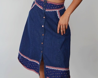 26 waist - 1970s GUNNE SAX Vintage Denim A-Line Skirt Midi Button Down Shirt