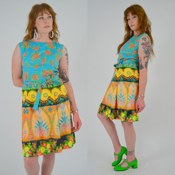 1960s Cotton Bold Print Dress - Small / Medium - image 5