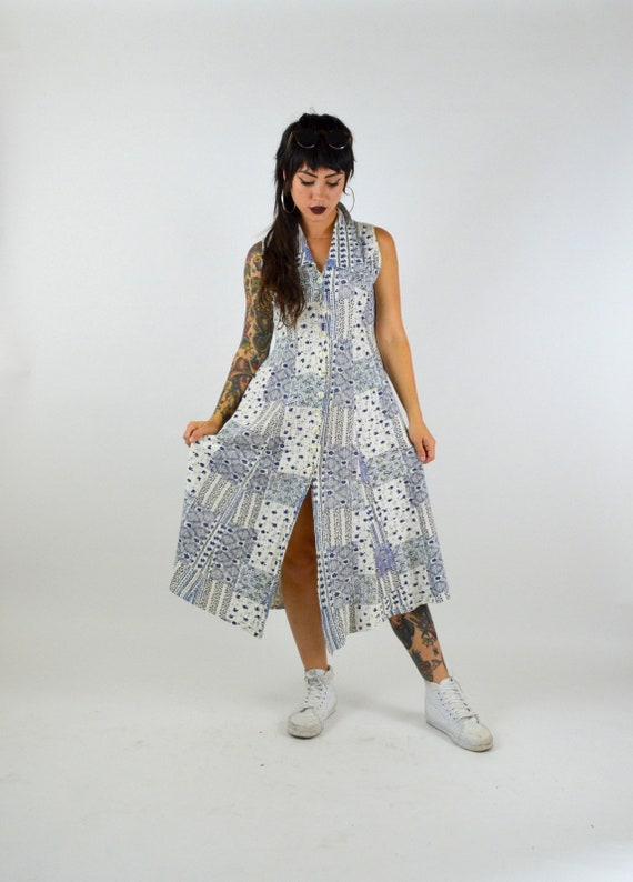 1990s White Cotton Floral Maxi Dress Vintage Butto