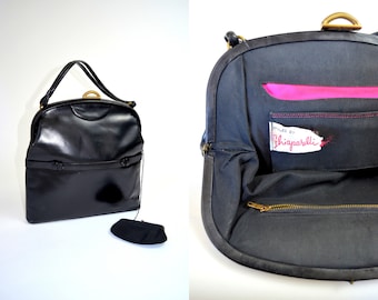 Rare ELSA SCHIAPARELLI Handbag 1950s Black Calfskin Purse Vintage 50s Mid Century Top Handle with Coin Purse Shocking Pink