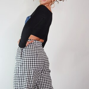26 waist Vintage 1980s Betsey Johnson Houndstooth Trousers 80s Punk Label Black and White image 7