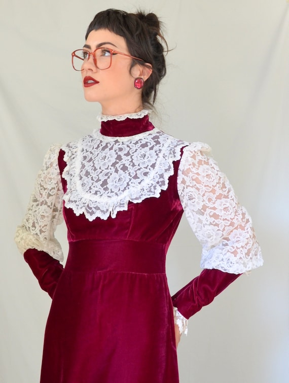 1970 | XS | Vintage Gucci Inspired Red Maxi Dress 70s Lace Collar A Line -  Etsy Israel