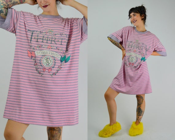 1990s Turning 30 NOVELTY T Shirt Funny Birthday Te