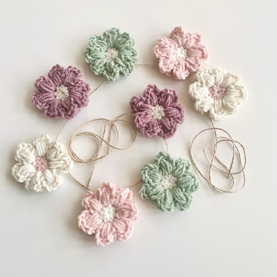 Daisy Garland, Flower Bunting, Daisy Bunting, Kids Bedroom Decor, Nature Nursery Garland, Spring Garland, Toddler Girls Room, Flower Garland