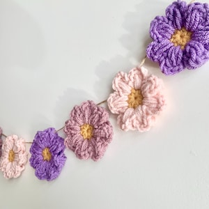 Daisy Garland, Kids Bedroom Decor, Daisy Nursery Garland, Cottagecore Nursery, Toddler Room Decor, Flower Garland, Kid Room Wall Decoration