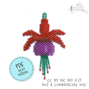 Puede incluir: Un patrón de abalorios para una flor de fucsia con la parte superior roja, el cuerpo morado y el tallo verde. El patrón está disponible para descargar en PDF. La imagen incluye el texto "PDF Bead Pattern" y "CC BY NC ND 4.0 Not 4 Commercial Use".