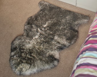 Genuine Sheepskin Rug 100% Natural Grade A Eco Tanned Cream Grey Tipped Quality New Zealand Sourced Silky Soft Hide Pelt Large Single