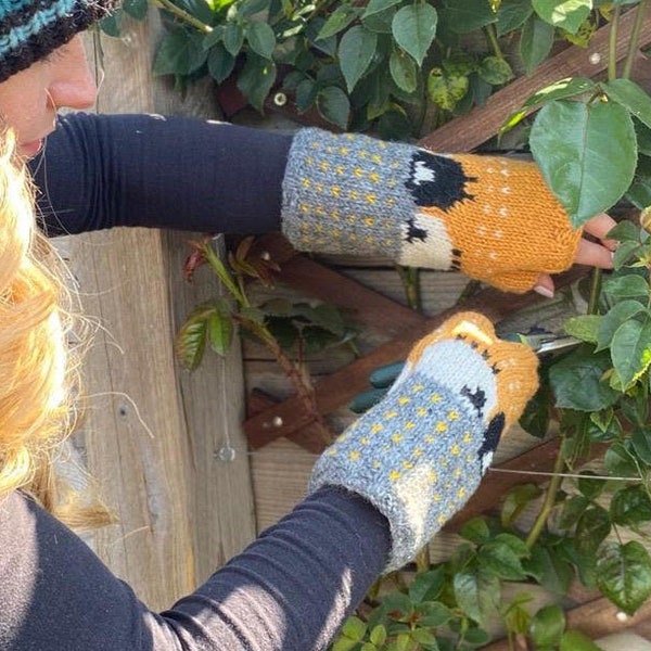 100% Wool Wrist Warmers Sheep Design Hand Knitted Fair Trade Handmade Fleece Lining Fingerless Mittens Extremely Warm Ladies Womens Orange