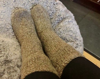 Quality Hand knitted 100/% wool Fleece lined adult socks Made in Kathmandu Valley