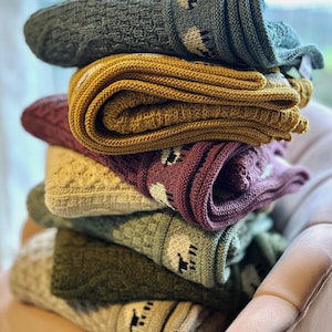 100% British Aran Wool Throw with Delightful Sheep Pattern Extra Large Bedding Sofa Lounge Living Room Bedroom Home Gifts