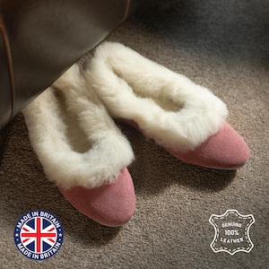 Damtofflor i fårskinnsmockasin, rosa mockasula, handgjorda