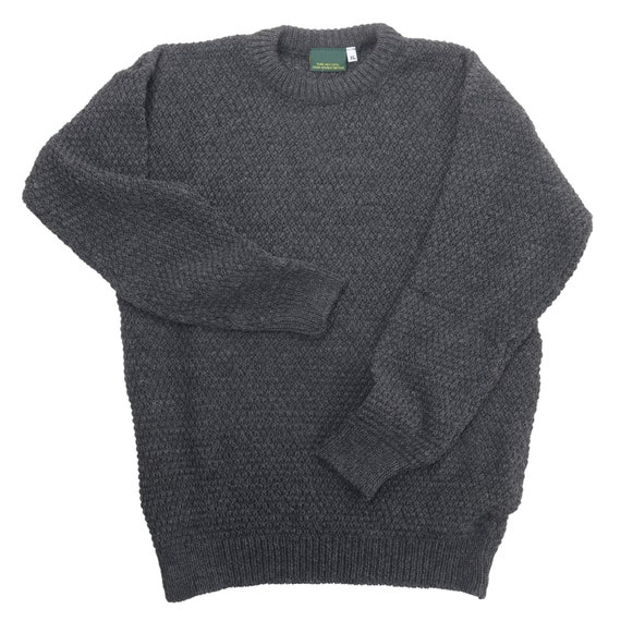 Fitted sweater mens top