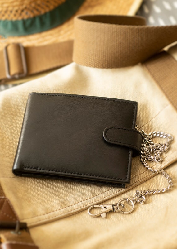 Mossruta Premium Genuine Full Grain Leather Mini Coin Purse Keychain Pouch  Card Holder for Men Women (Beige Quilted - LG)