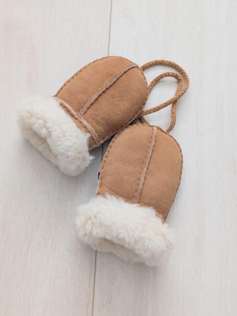 Childrens Babies Sheepskin Keep Safe Cord Mittens Luxury Shearling Lining Suede Outer Kids Gloves Cold Weather Lambland Hand Crafted Chestnut