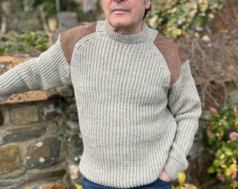 Jersey para hombre 100% lana británica con parche de ante y cuello redondo Jersey ajustado de comercio justo Hecho en el Reino Unido Ropa campestre