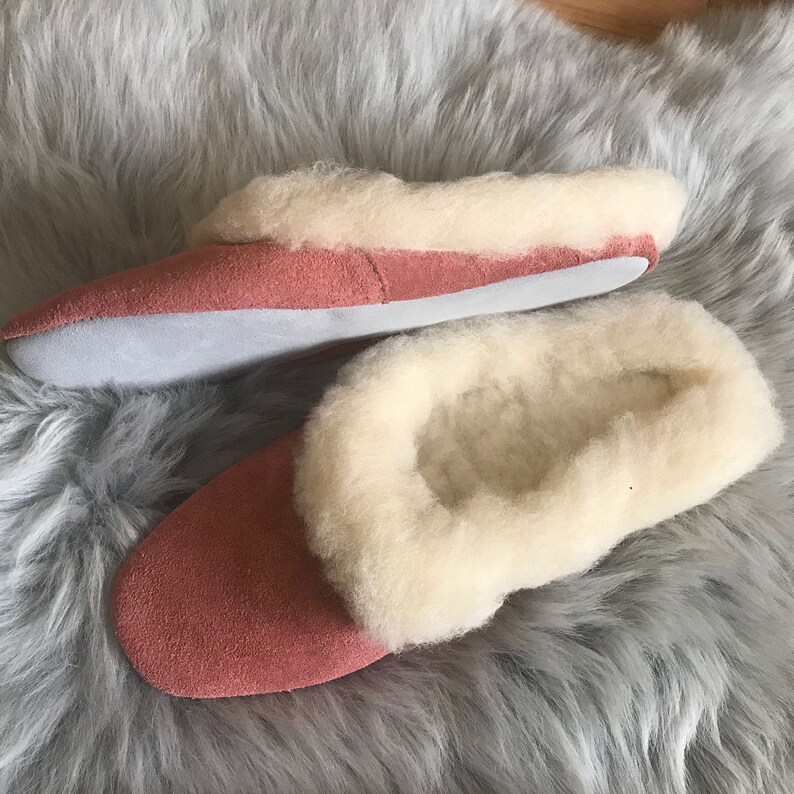 extra wide casual shoes mens